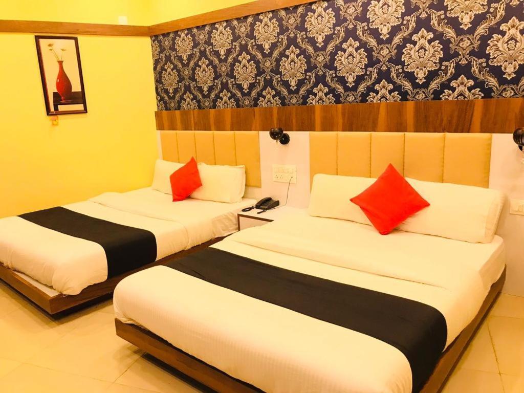 Hotel Keerthana Puttur Puttur  Exterior foto